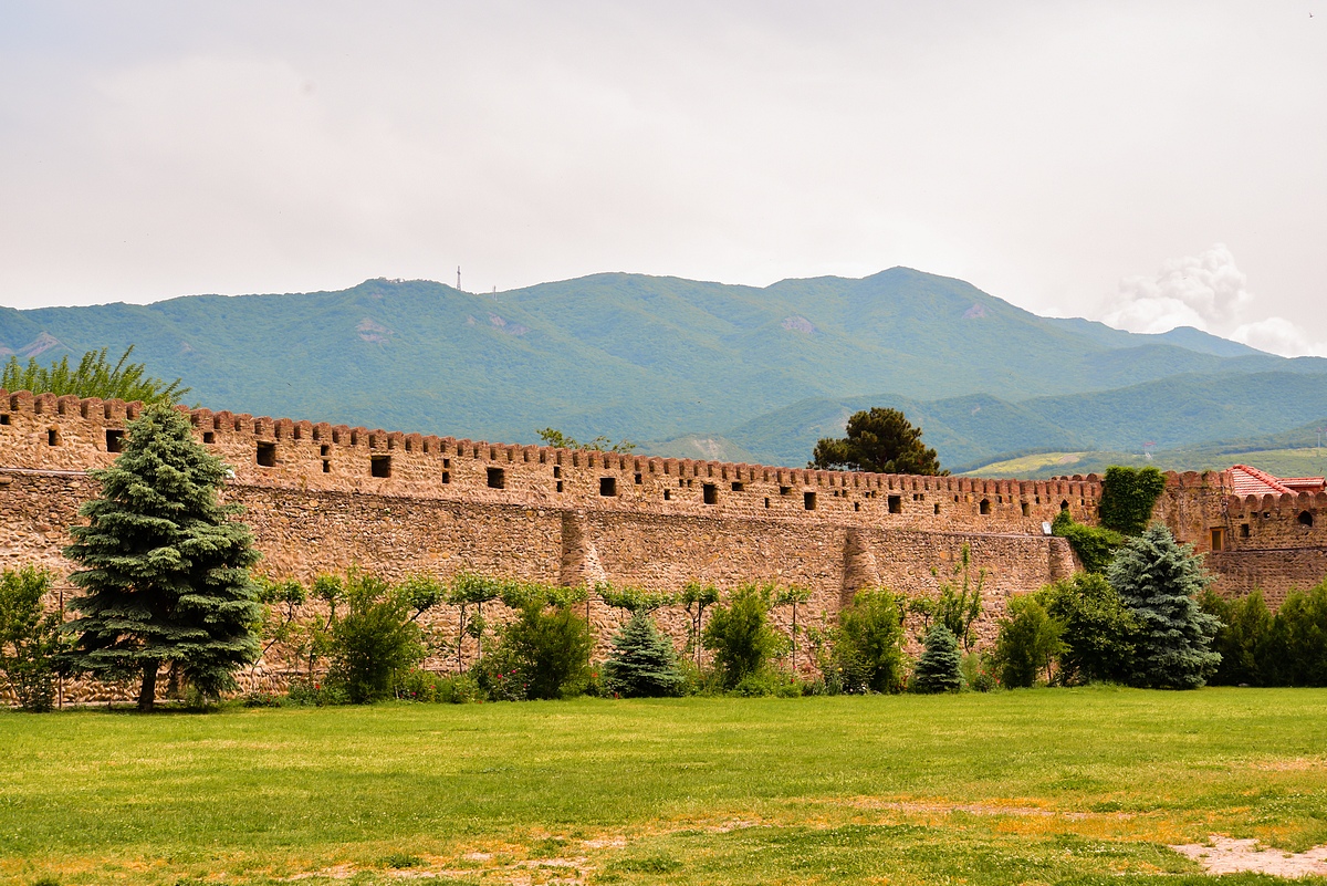 Светицховели. Крепостная стена