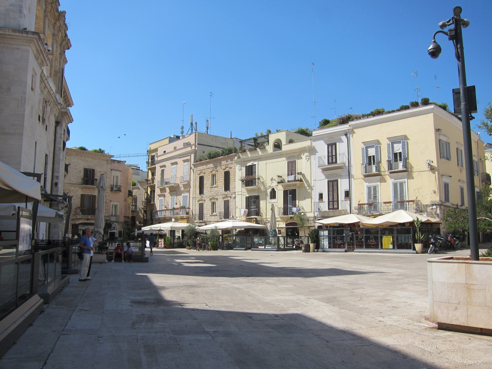 На площади Меркантиле в центре Бари, фото Олег Алексеев