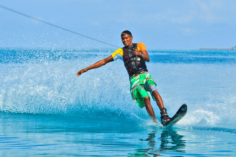 Водные лыжи