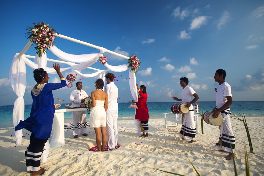 Свадебная церемония в Velassaru Maldives