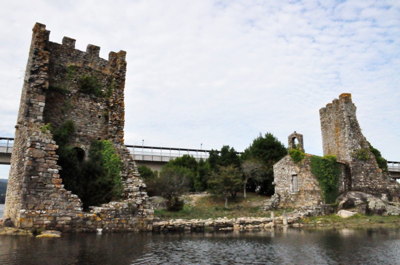 Некогда тут стояла крепость, фото Константин Исааков