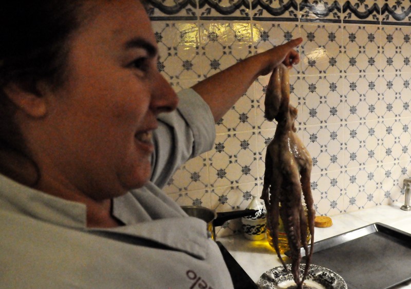 Сейчас мы этого осьминога - в кипяток!, фото К.Исааков