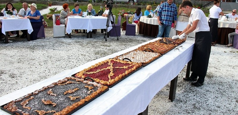 Гастрономические изыски здешних мест годами вбирали в себя традиции местных жителей