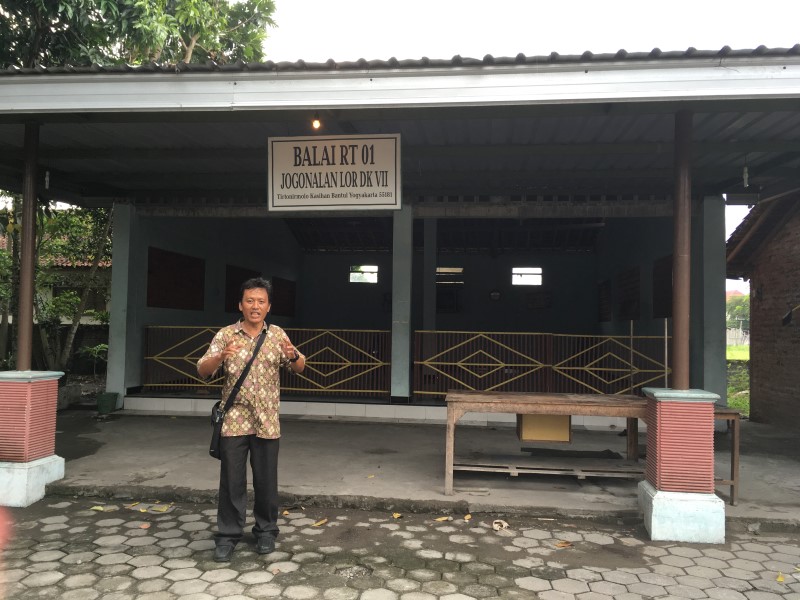 Красавчик рассказывает о своей деревне, © А.Полянская