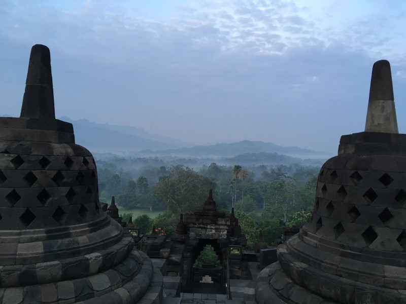 Борободур – самый большой (за исключением Ангкор Ват) буддийский храм в мире, © А.Полянская