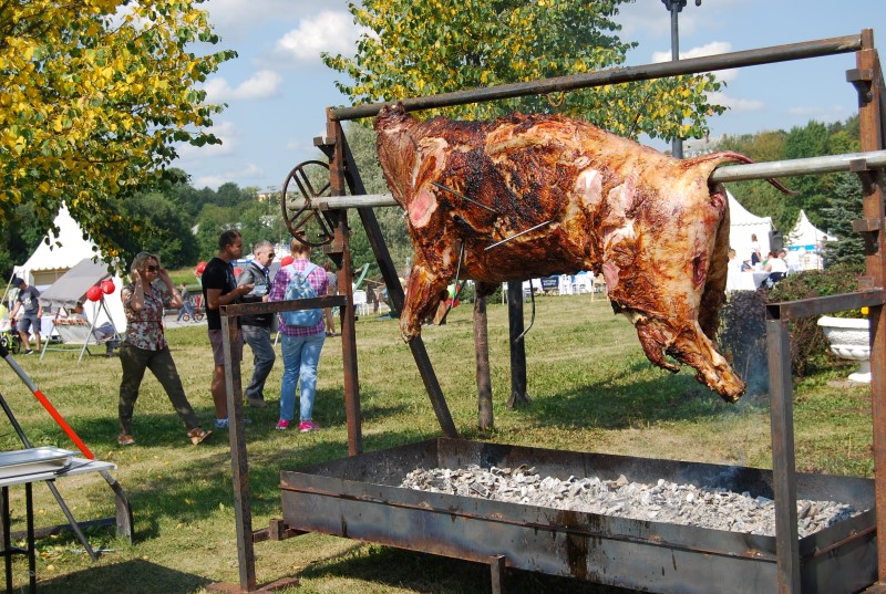 Кулинарное изобилие под прекрасную музыку и на любой вкус, © Лавренова Е.