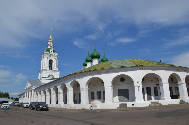 Торговые ряды в Костроме