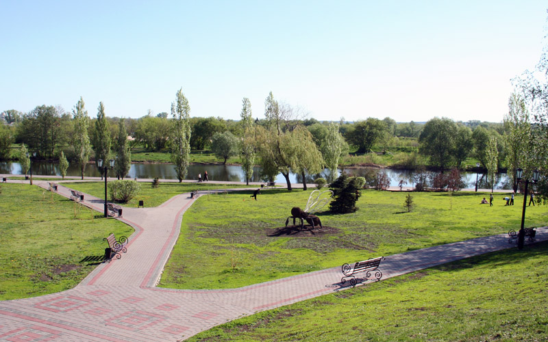 Парк у реки Цна