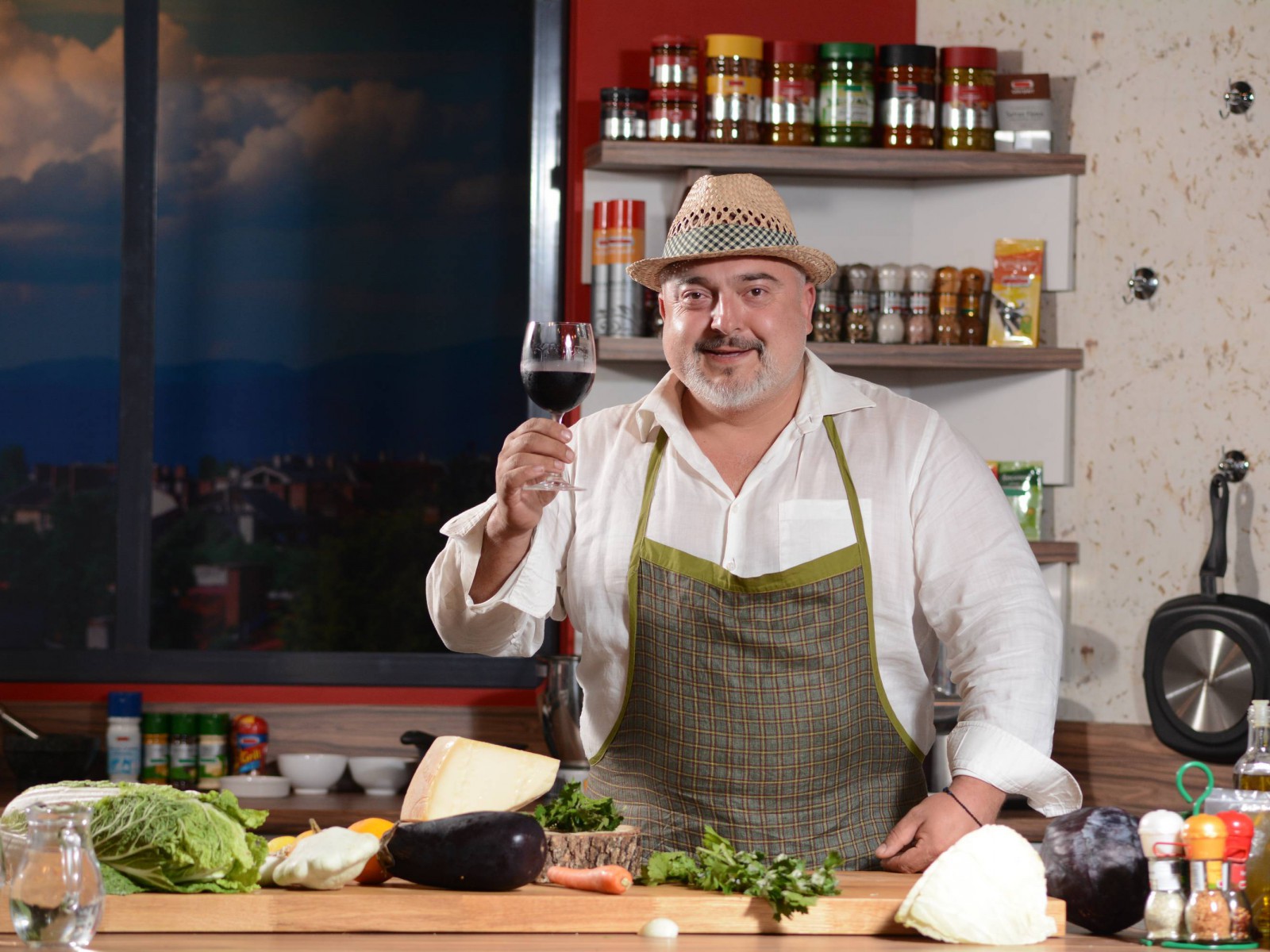 Шеф-повар Ути Бычваров